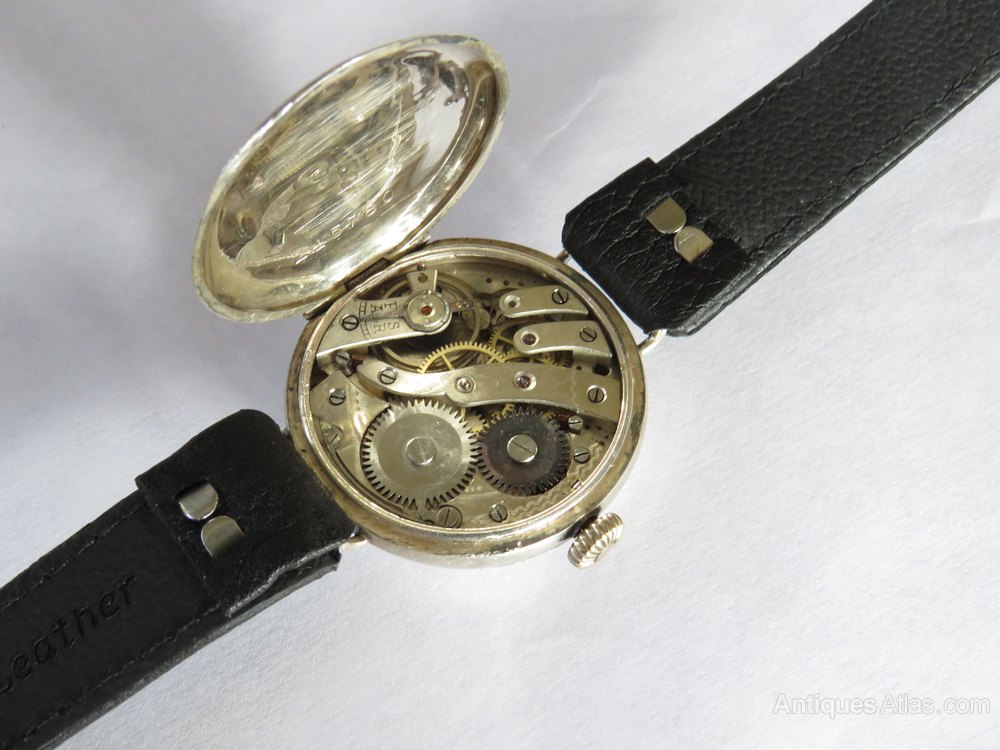 Link to Fonetainemelon silver trench watch, 1914.