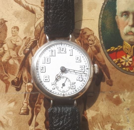 Swiss made gentlemen’s silver trench watch, 1917.