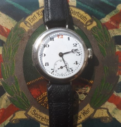 Antique Fonetainemelon trench watch, dial.