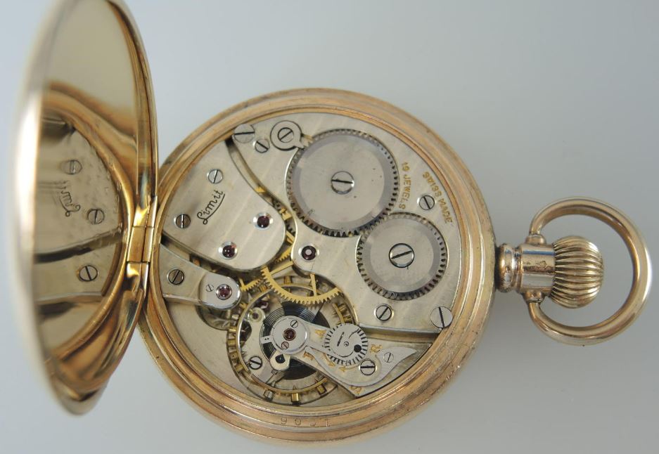 Image of a 19 jewel Limit movement. Line to antique Limit pocket watch.